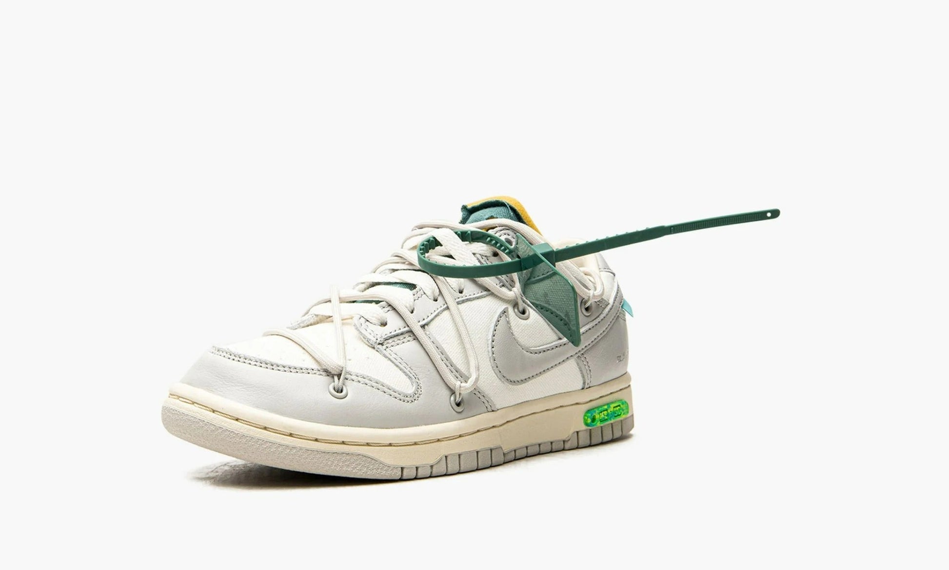 Nike Dunk Low Off-White Lot 42 - DM1602 117 | The Sortage