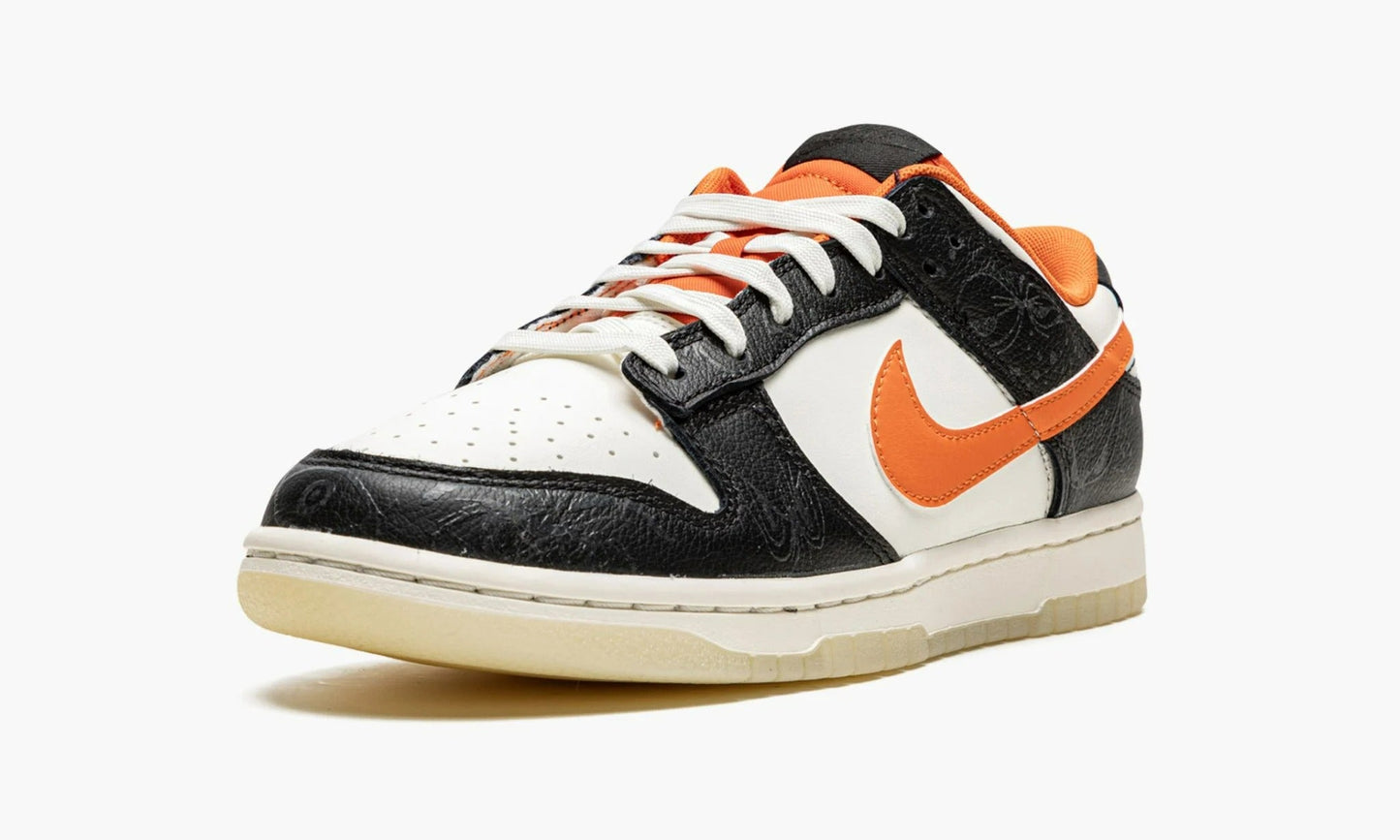 Dunk Low PRM Halloween - DD3357 100 | The Sortage