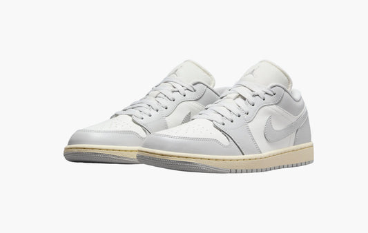Jordan 1 Low WMNS "Coconut Milk Neutral Grey"