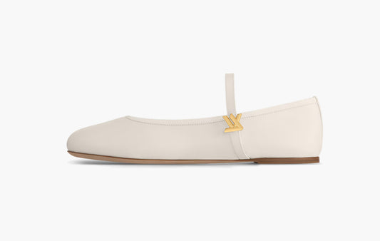Romy Flat Ballerina Lambskin "Ecru White"