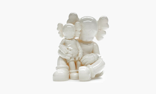 KAWS Holiday Changbai Mountain Vinyl Figure Snowy White | The Sortage