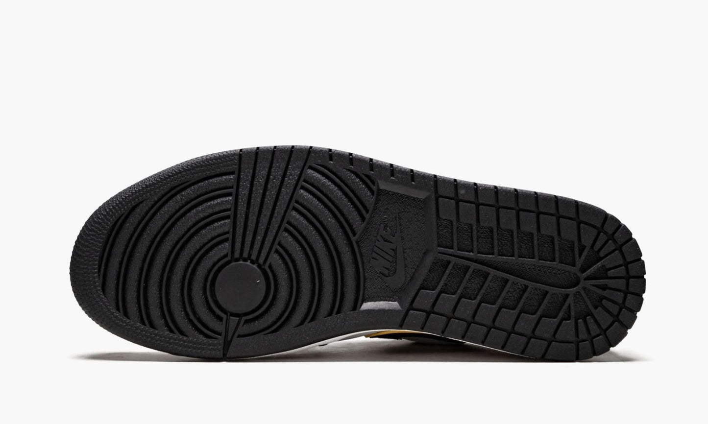 Air Jordan 1 Low Laker's Top 3 - CJ9216 051 | The Sortage