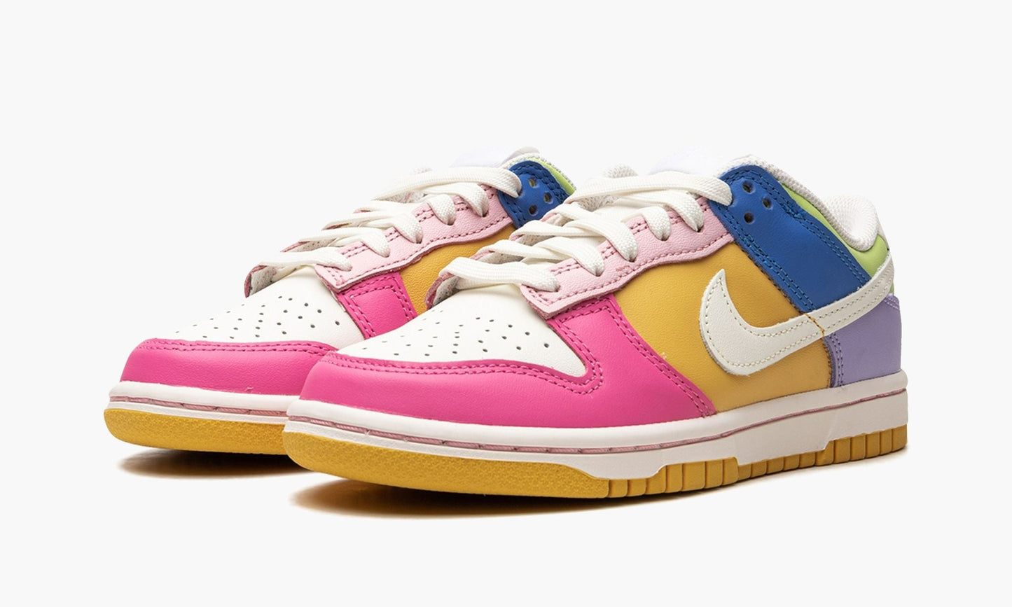 Dunk Low WMNS Solar Flare Multi-Color - FD9923 111 | The Sortage