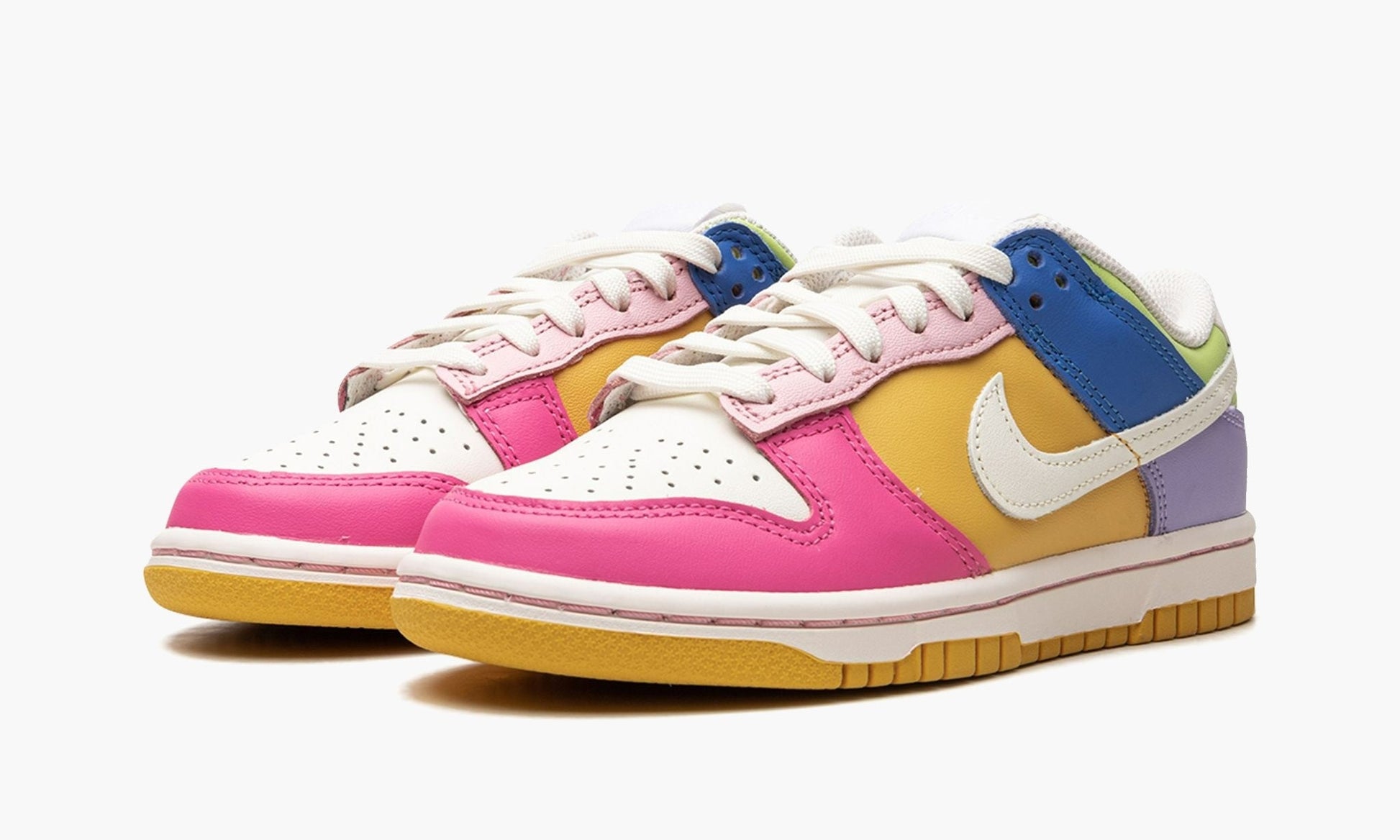 Dunk Low WMNS Solar Flare Multi-Color - FD9923 111 | The Sortage