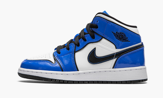 Air Jordan 1 Mid SE GS Signal Blue - BQ6931 402 | The Sortage