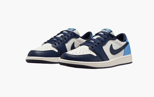 Air Jordan 1 Low OG "Obsidian UNC"