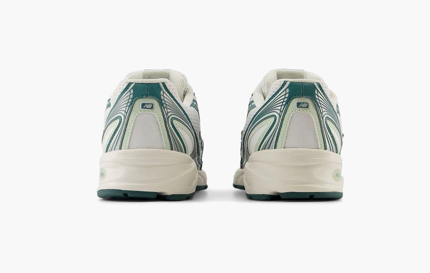 740v2 "White Marsh Green"