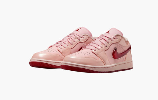 Jordan 1 Low WMNS "Patent Valentine's Day"