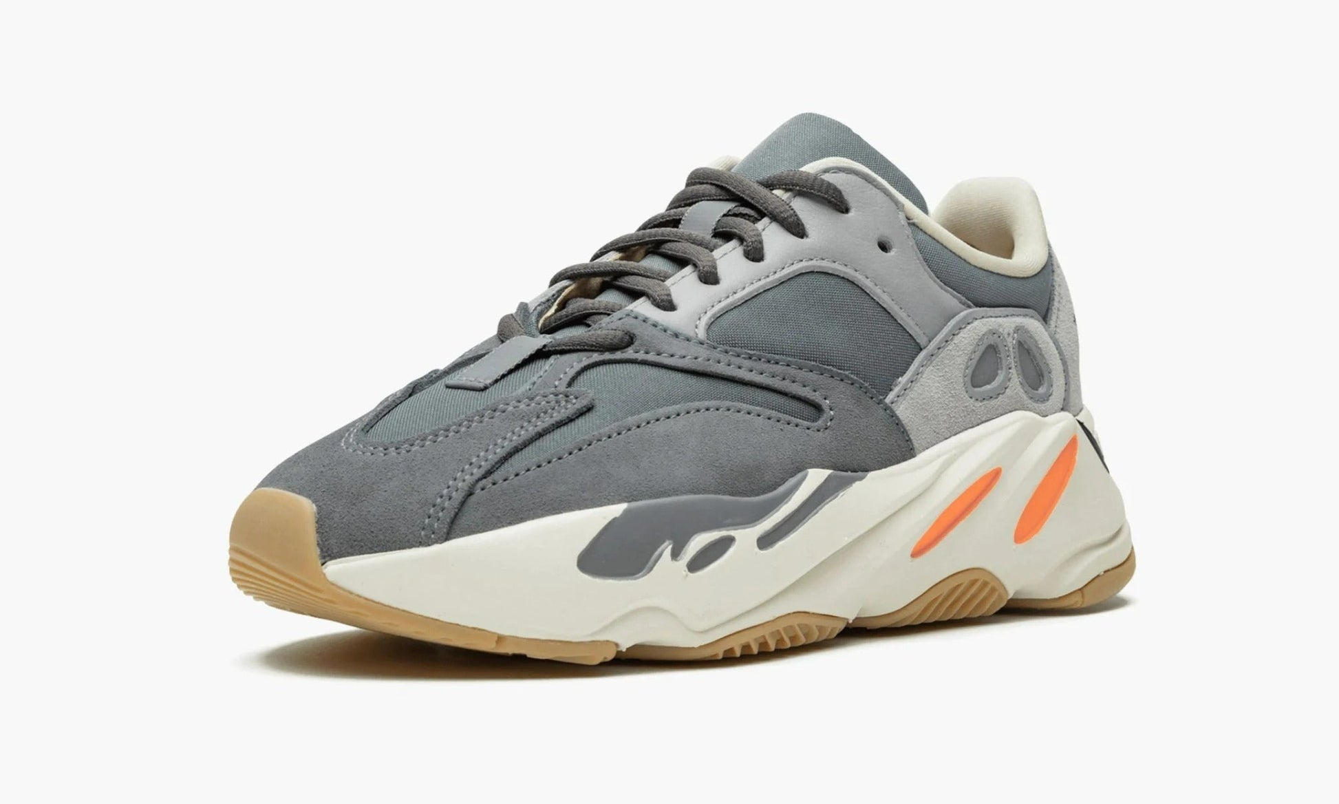Yeezy Boost 700 Magnet - FV9922 | The Sortage