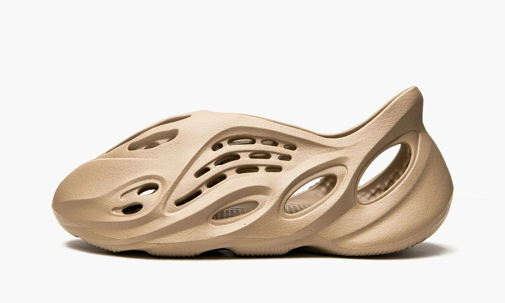 Yeezy Foam RNNR Mist - GV6774 | The Sortage